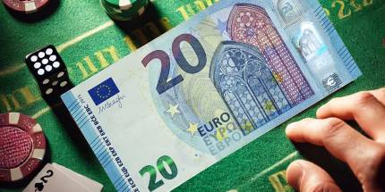 20 euro su tavolo